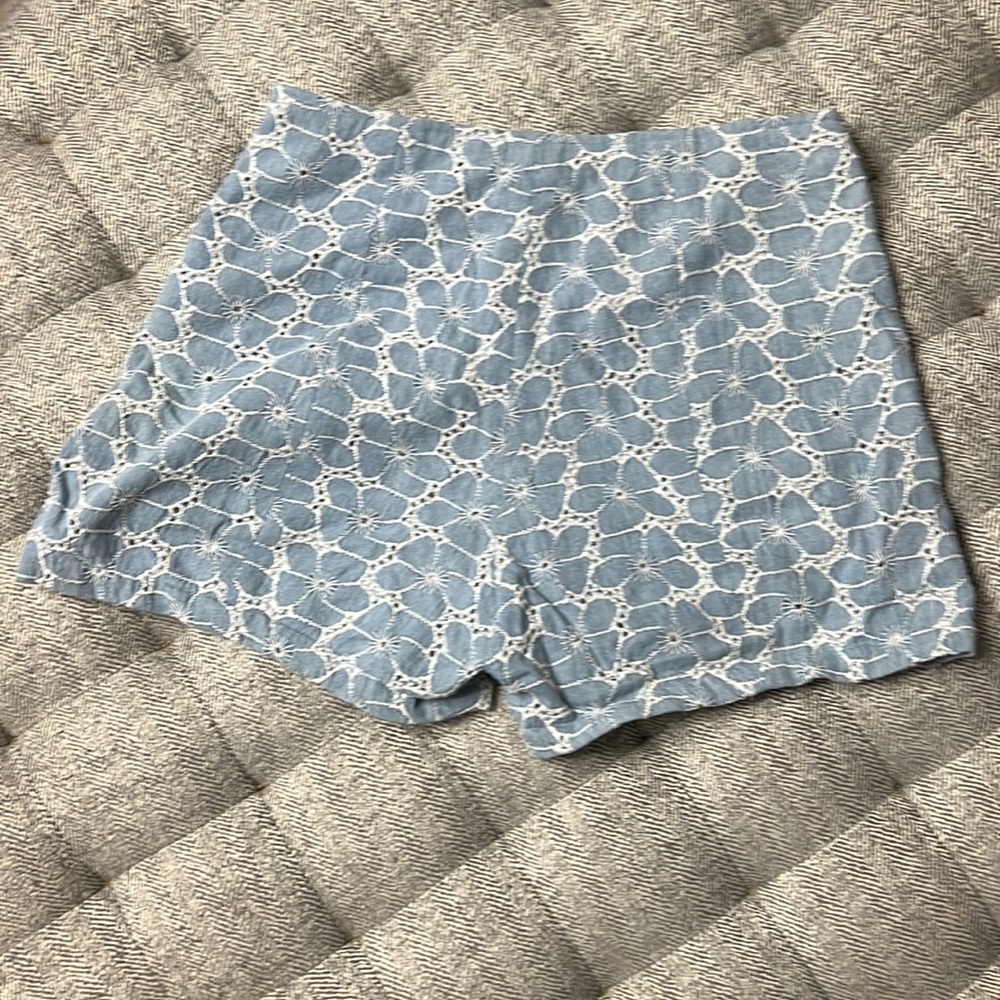 Blue shorts - Picture 2 of 2